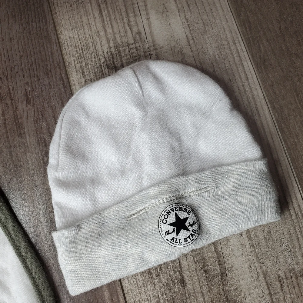 Converse All-Star Baby Boy Beanie Hat and Bib Bundle Size 0-6m NWOT
